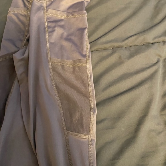 purple-pink leggings with side pockets - Picture 2 of 3